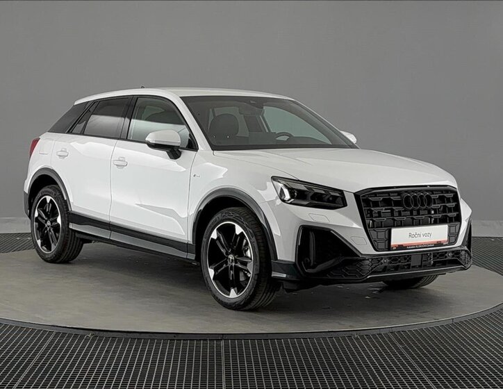 Audi Q2 SUV / Terénní 1,5 l 110 kw