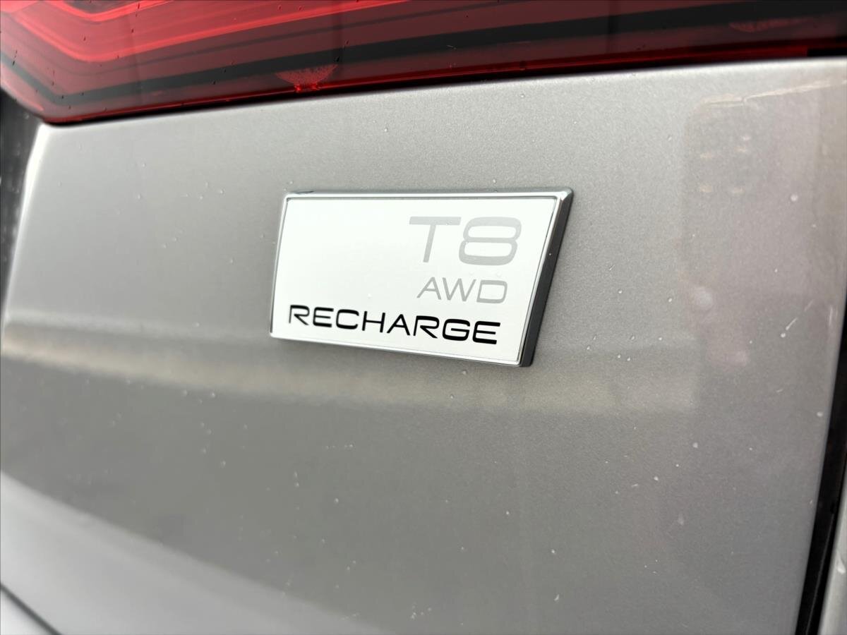 Volvo V60 Kombi 2,0 l 327 kw