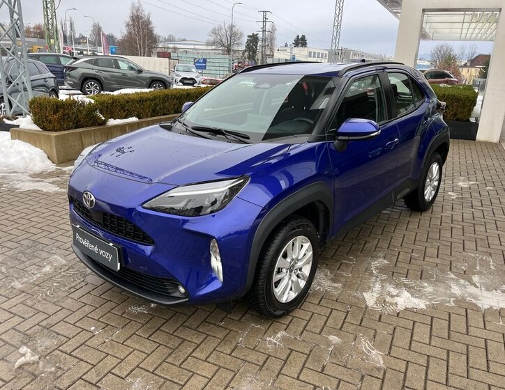 Toyota Yaris Cross SUV 1,5 l 68 kw