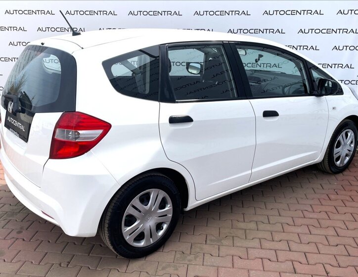 Honda Jazz Hatchback 1,2 l 66 kw