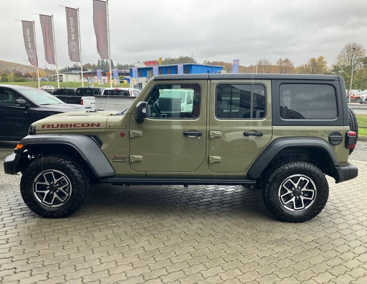 Jeep Wrangler 13