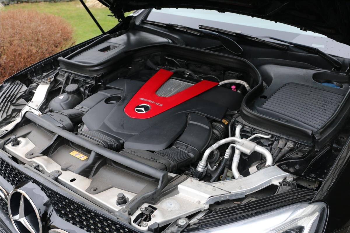 Mercedes-Benz GLC SUV / Terénní 3,0 l 270 kw