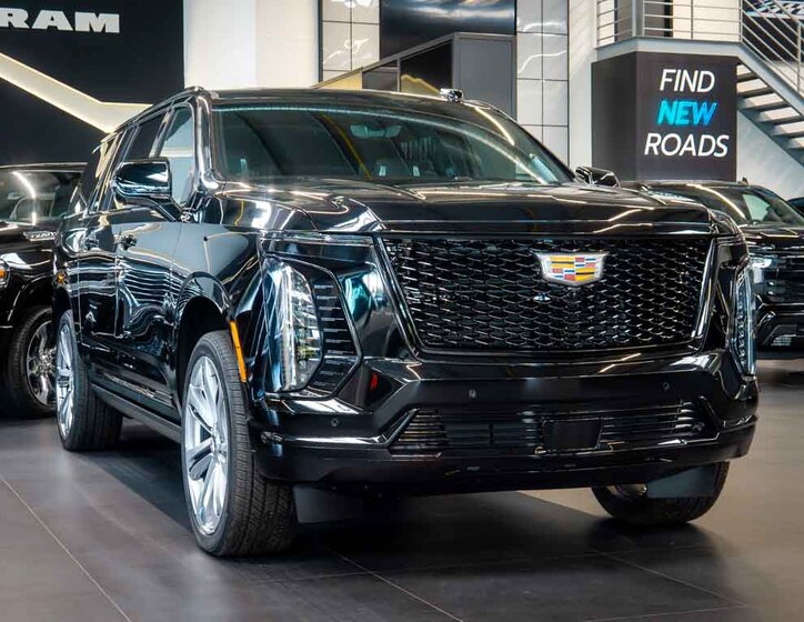 Cadillac Escalade 10