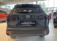Toyota Corolla Cross 6