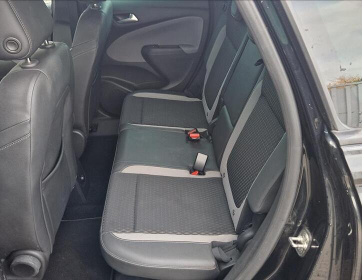 Opel Crossland 12