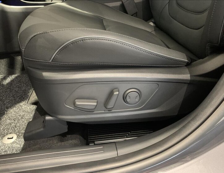 Hyundai Tucson SUV 1,6 l 158 kw