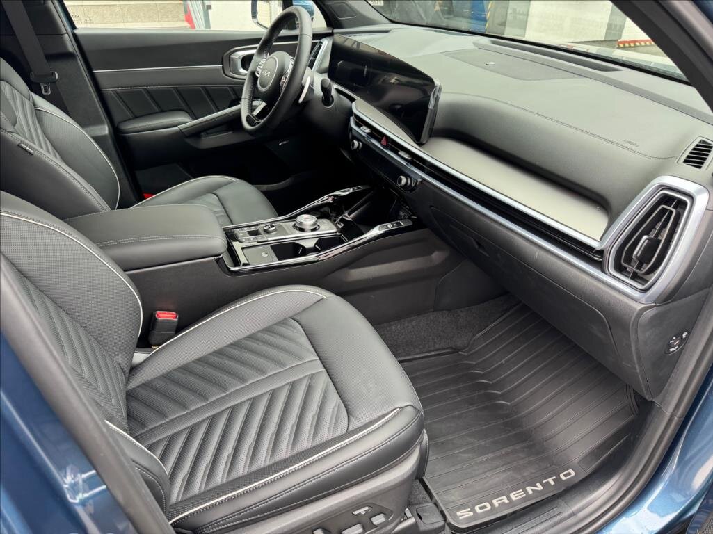 KIA Sorento SUV / Terénní 2,2 l 142 kw