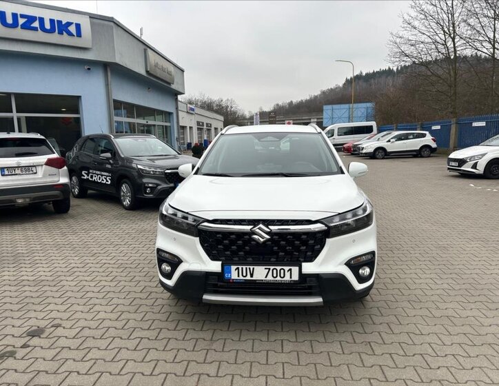 Suzuki S-Cross SUV 1,4 l 95 kw