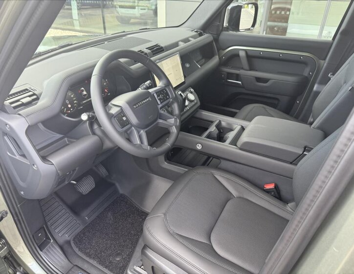Land Rover Defender SUV 3,0 l 184 kw
