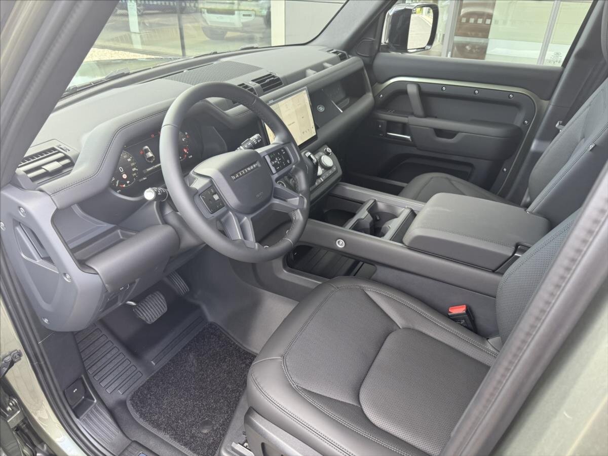 Land Rover Defender SUV 3,0 l 184 kw