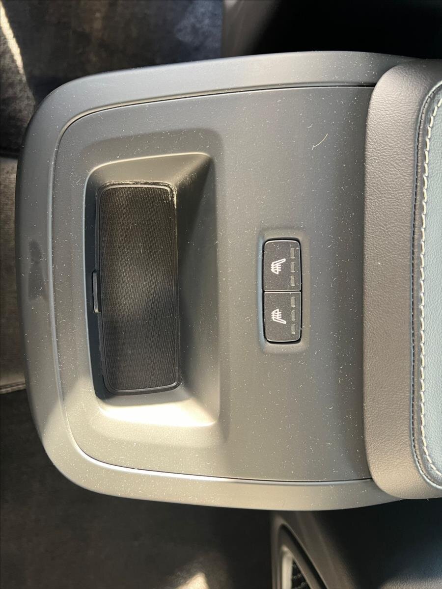 Volvo XC90 SUV 2,0 l 173 kw