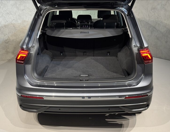 Volkswagen Tiguan Allspace SUV / Terénní 2,0 l 110 kw