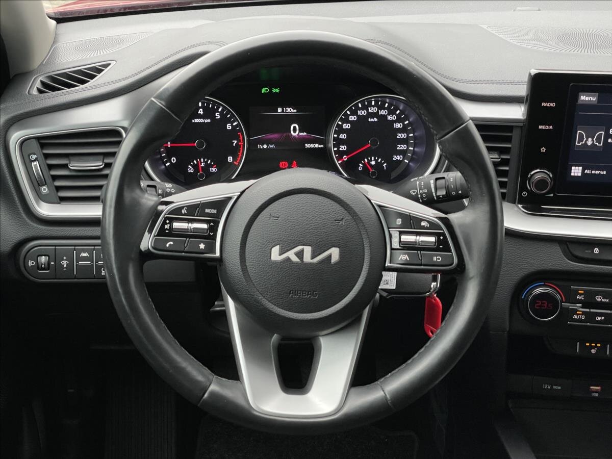 KIA Ceed Hatchback 998,0 74 kw