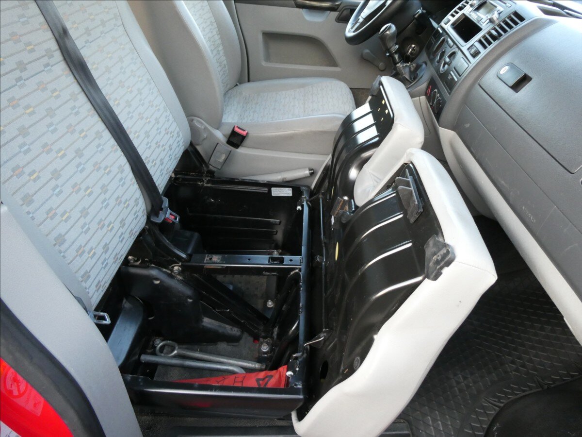 Volkswagen Transporter Ostatní 2,0 l 103 kw