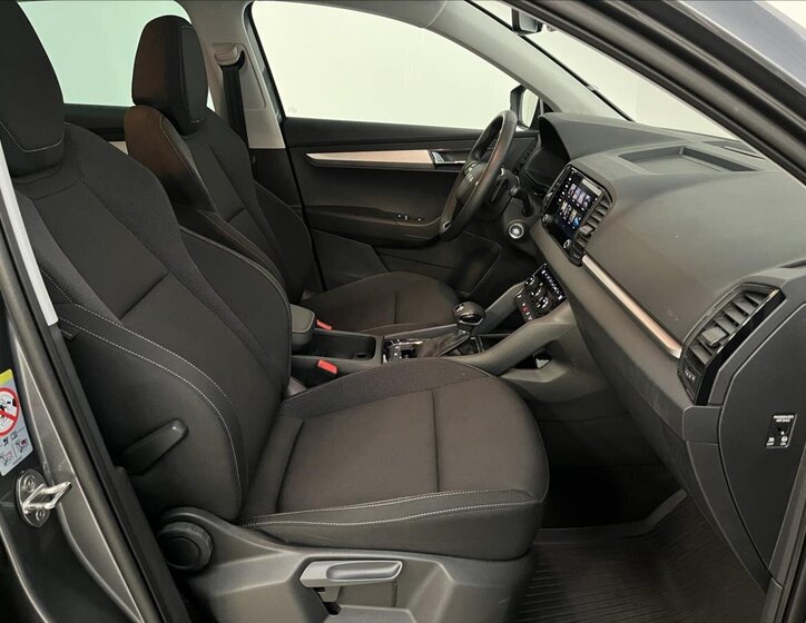 Škoda Karoq SUV / Terénní 1,5 l 110 kw