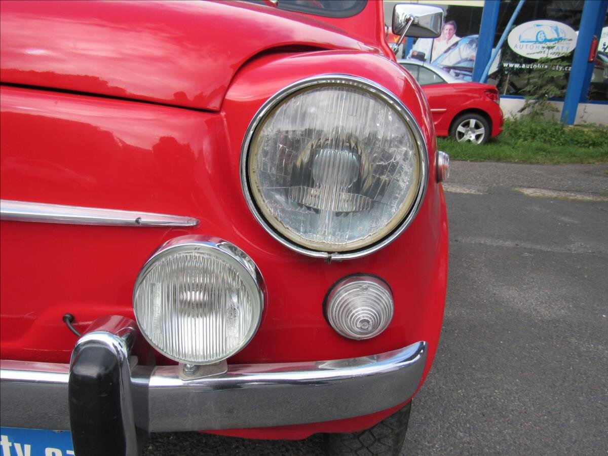 Fiat 600 Hatchback 635,0 21 kw