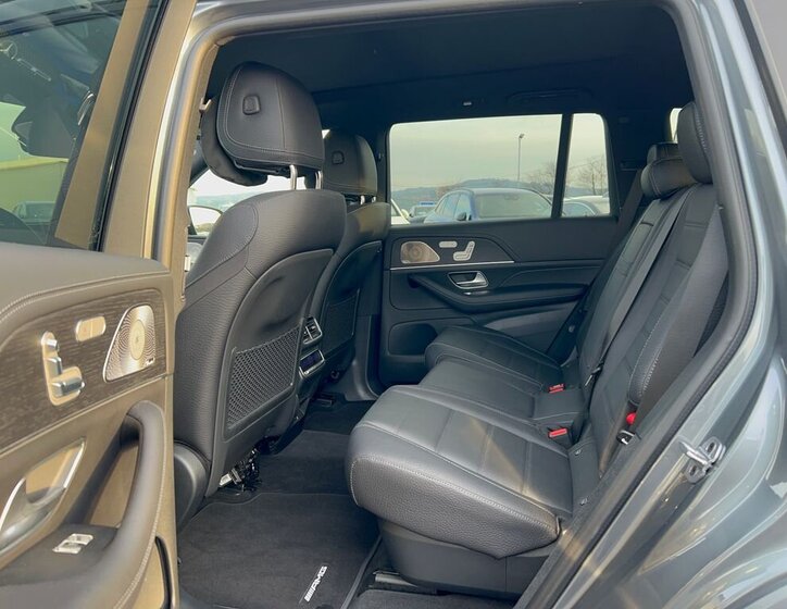 Mercedes-Benz Ostatní 14