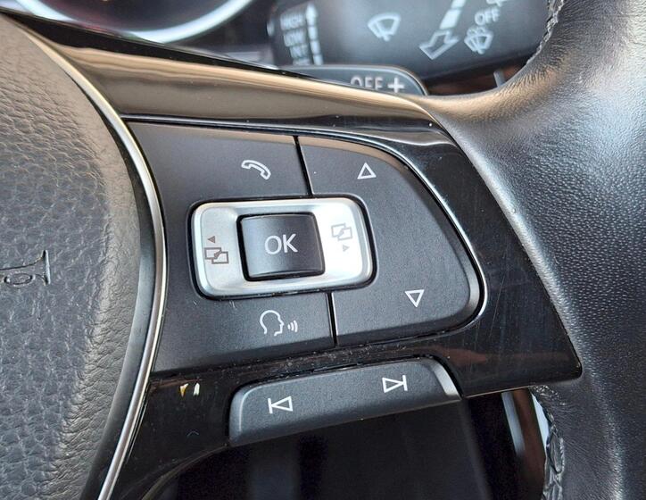 Volkswagen Touran 29