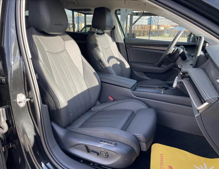 Škoda Superb Kombi 2,0 l 110 kw