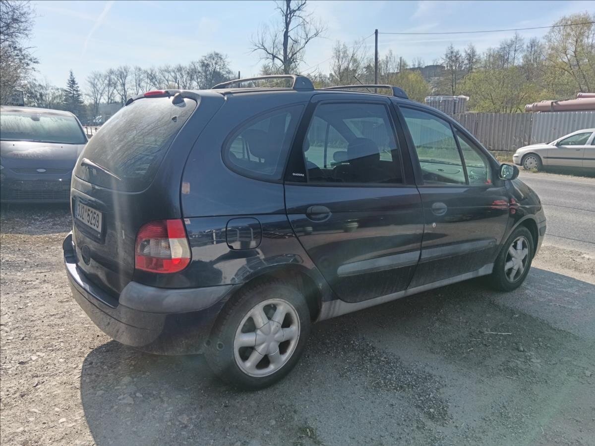 Renault Scénic Kombi 1,6 l 79 kw