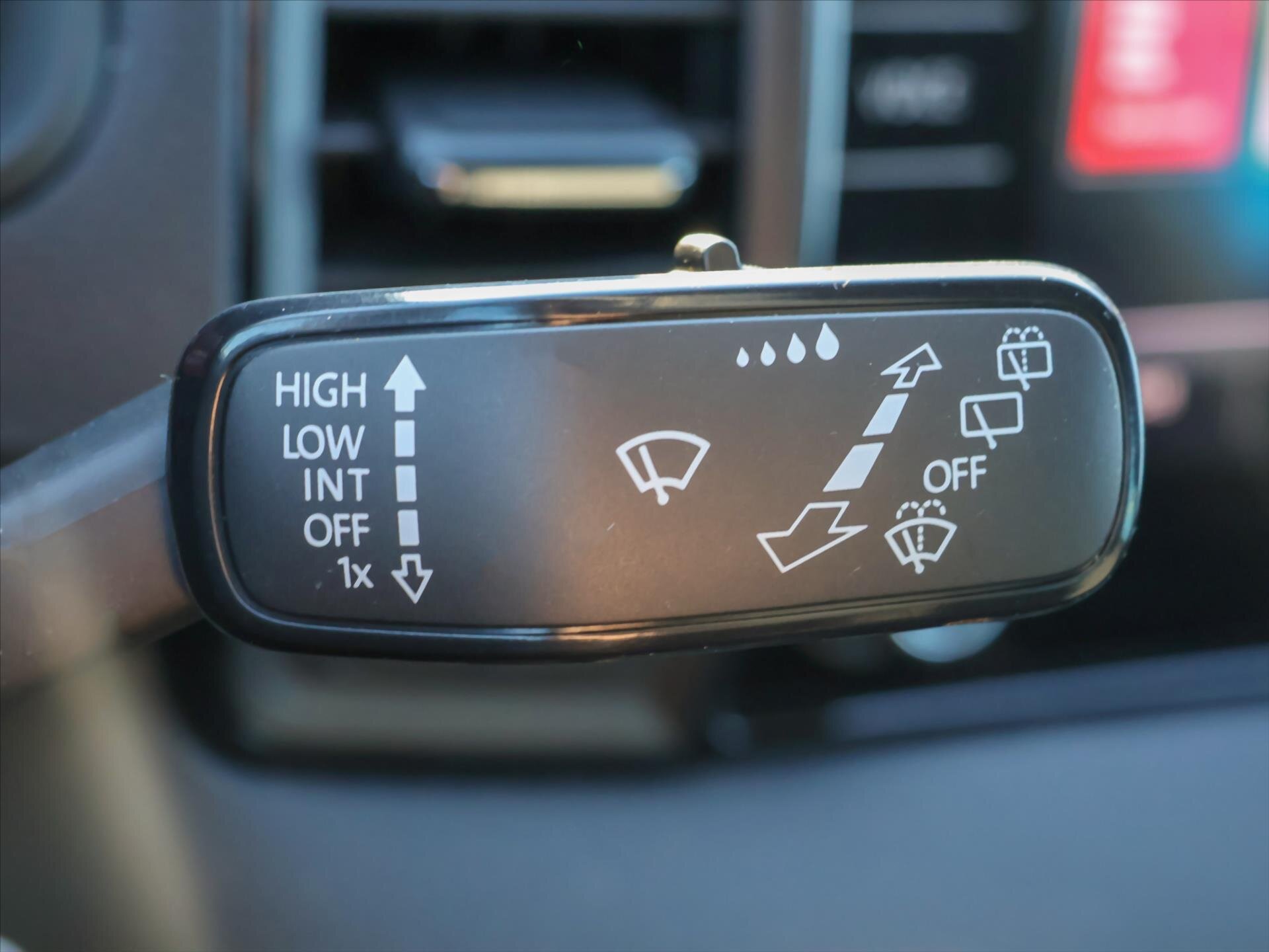 Škoda Karoq SUV / Terénní 1,5 l 110 kw