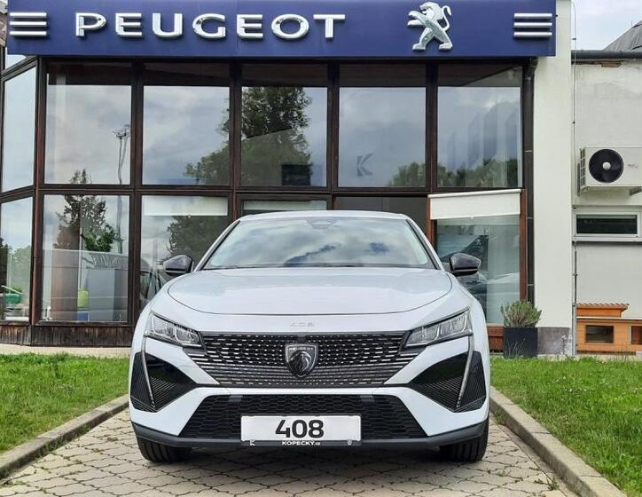 Peugeot 408 7