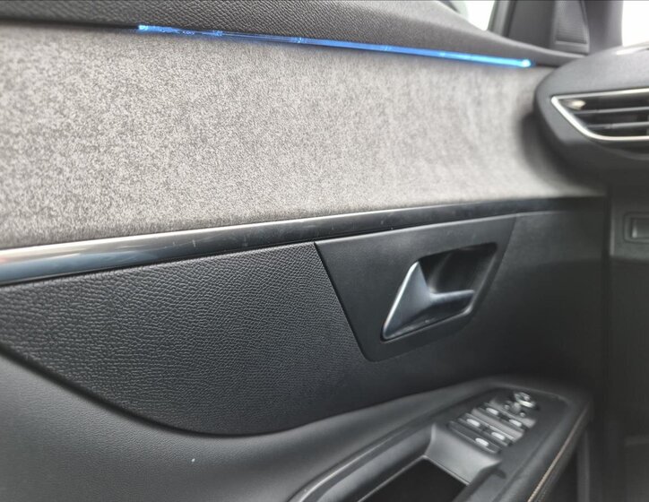 Peugeot 5008 MPV 1,6 l 133 kw