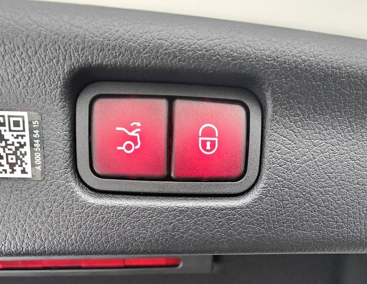 Mercedes-Benz Třídy C 25