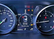 Land Rover Discovery Sport SUV / Terénní 2,0 l 110 kw