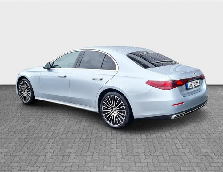 Mercedes-Benz Třídy E 3