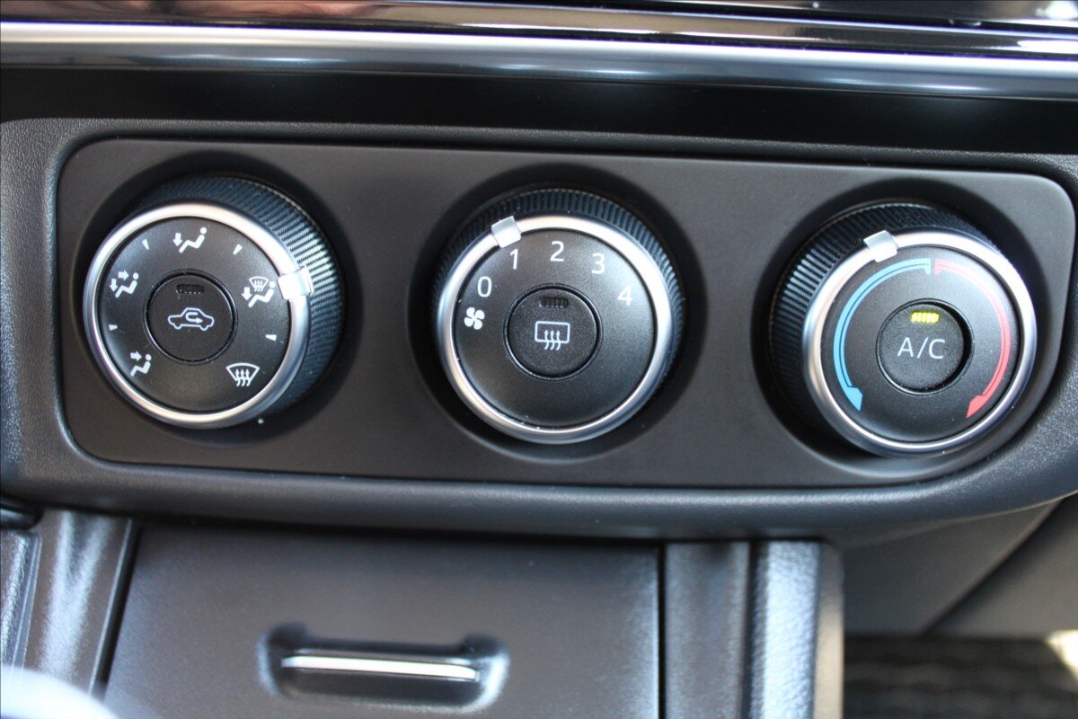 Toyota Corolla Sedan 1,6 l 97 kw