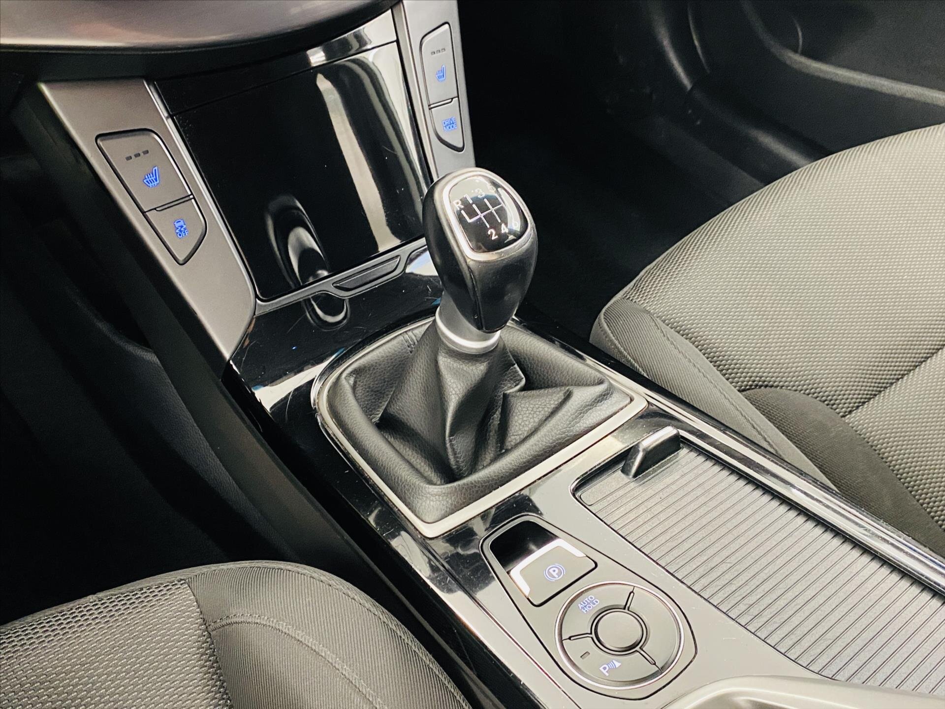 Hyundai i40 Kombi 1,7 l 104 kw