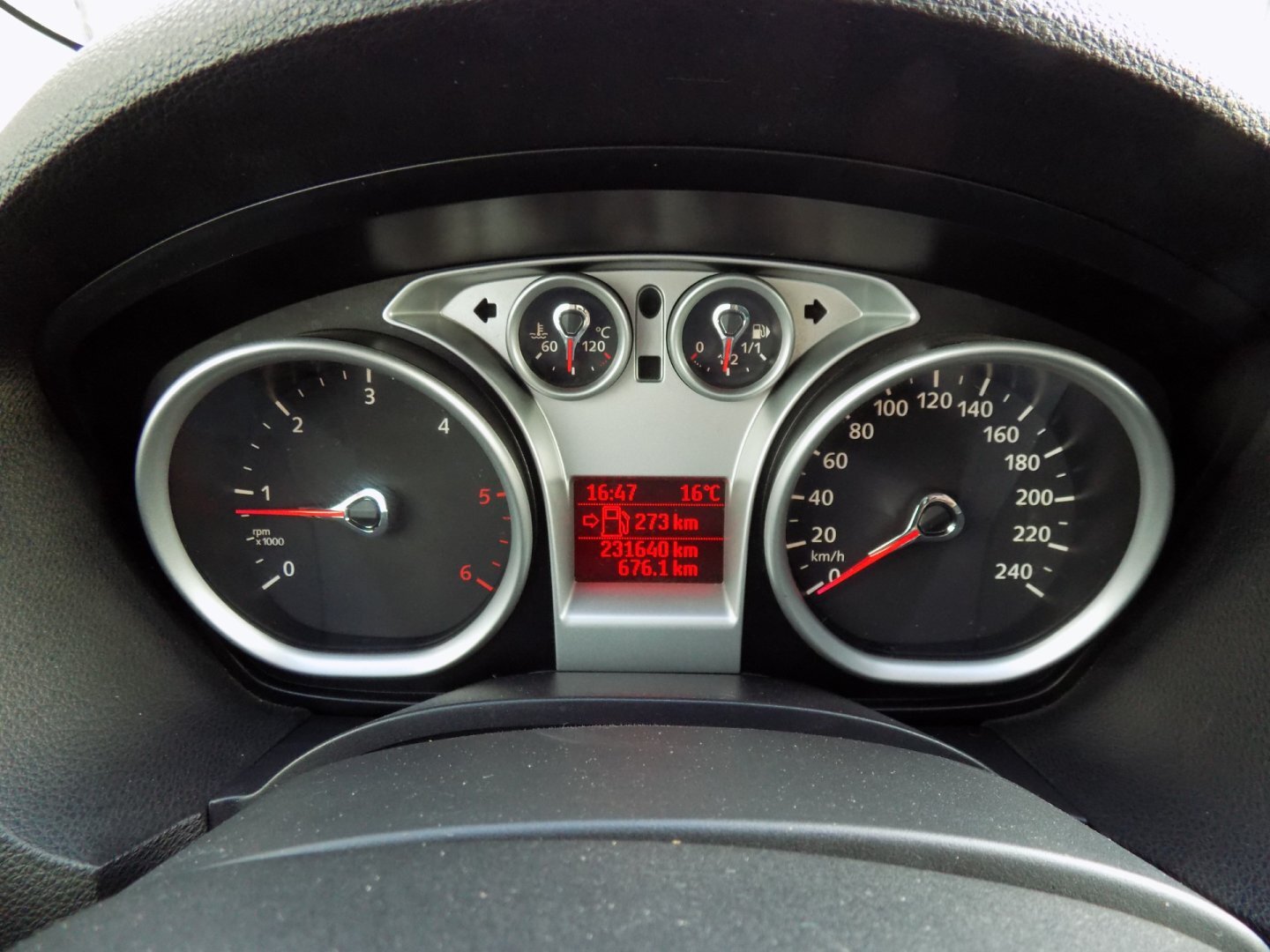 Ford Kuga SUV / Terénní 2,0 l 120 kw