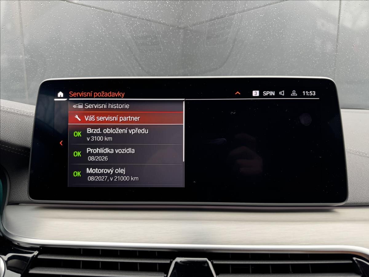 BMW Řada 5 Kombi 3,0 l 210 kw