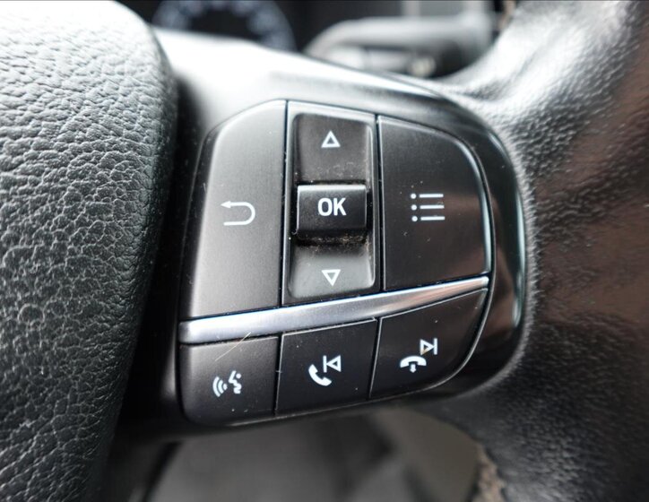 Ford Transit Valník 2,0 l 96 kw