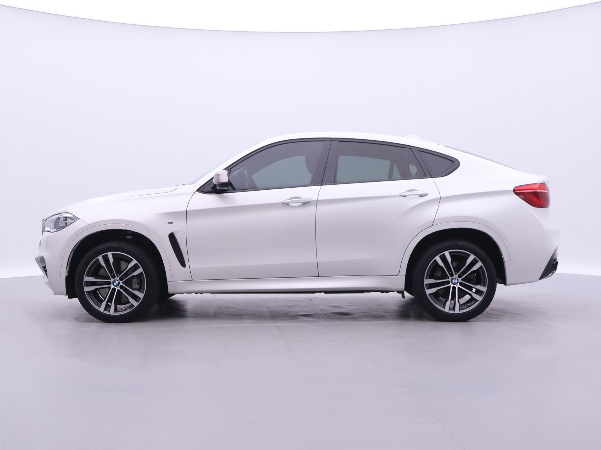 BMW X6 SUV 3,0 l 280 kw