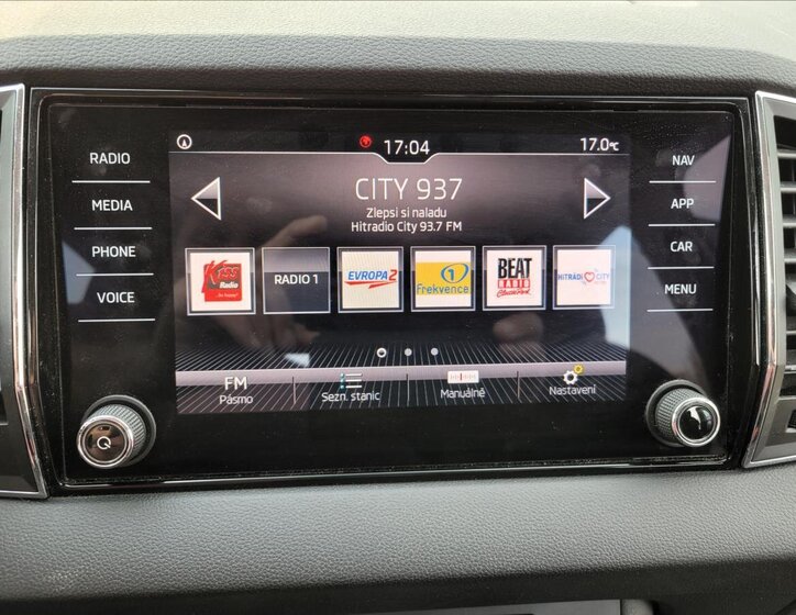 Škoda Karoq SUV / Terénní 1,6 l 85 kw