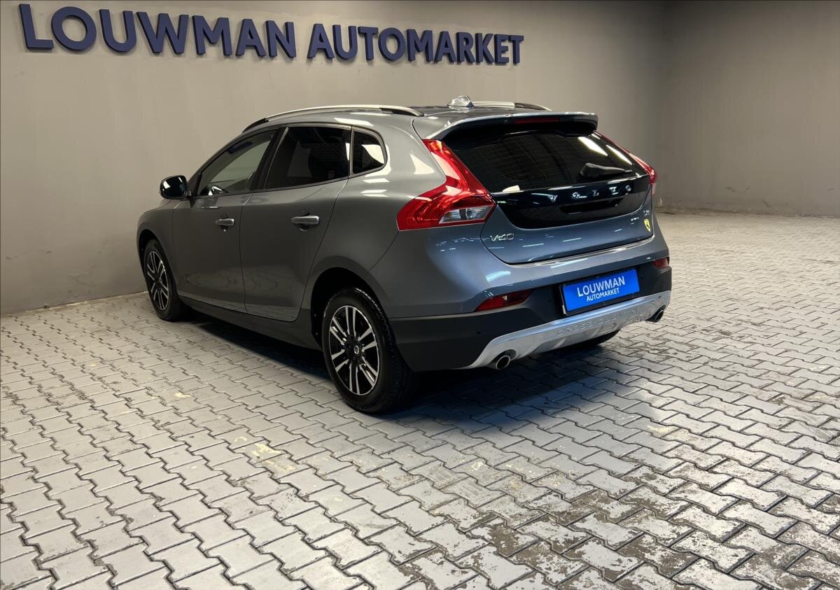 Volvo V40 Kombi 2,0 l 110 kw