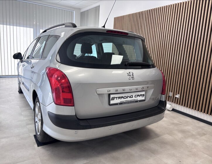 Peugeot 308 Kombi 1,6 l 88 kw