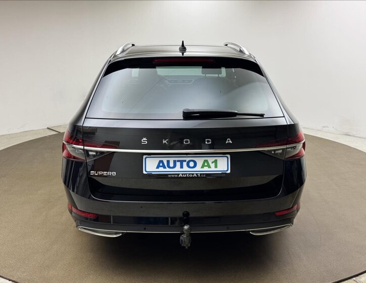 Škoda Superb Kombi 2,0 l 110 kw