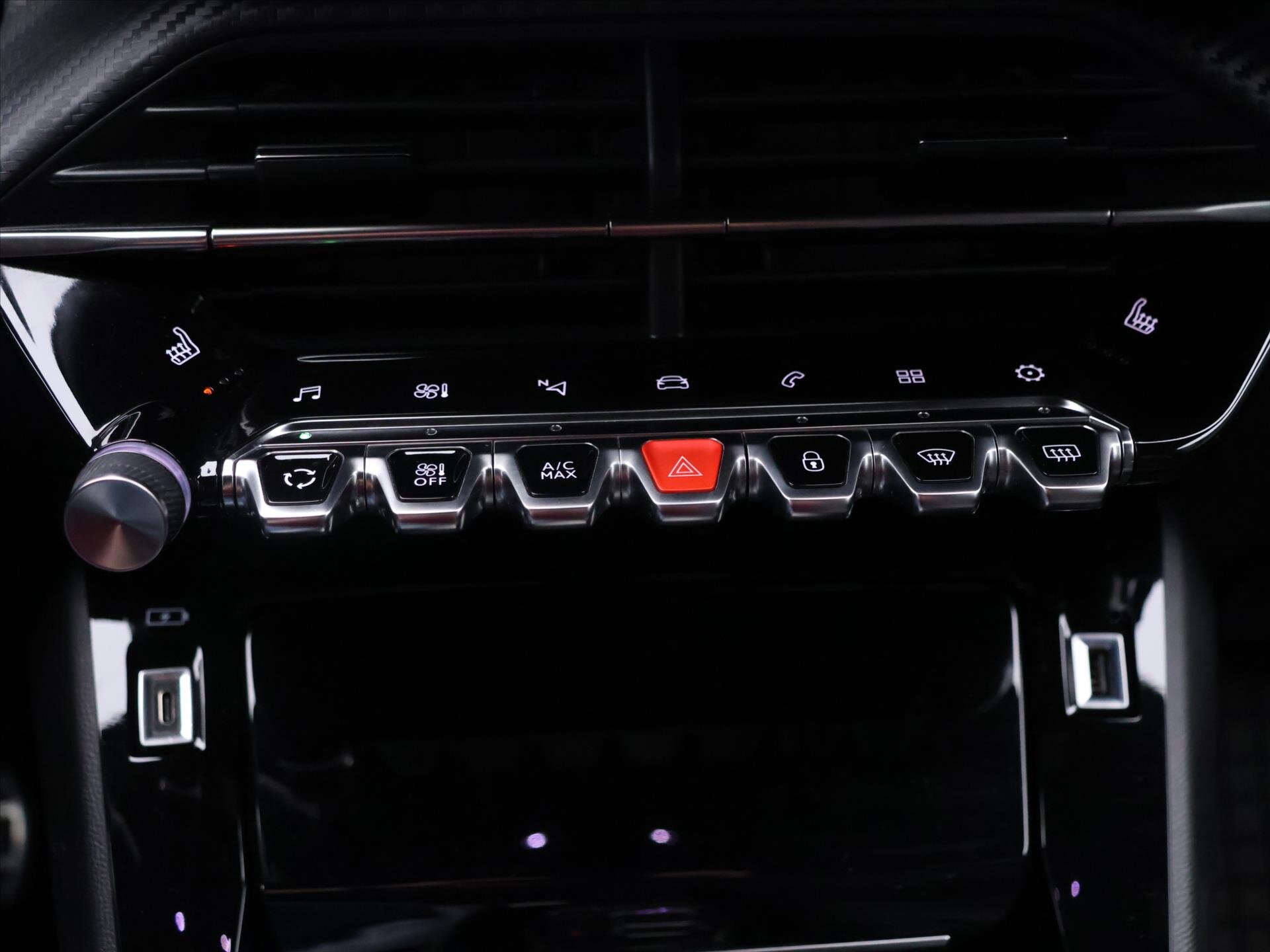 Peugeot 2008 SUV / Terénní 1,2 l 96 kw