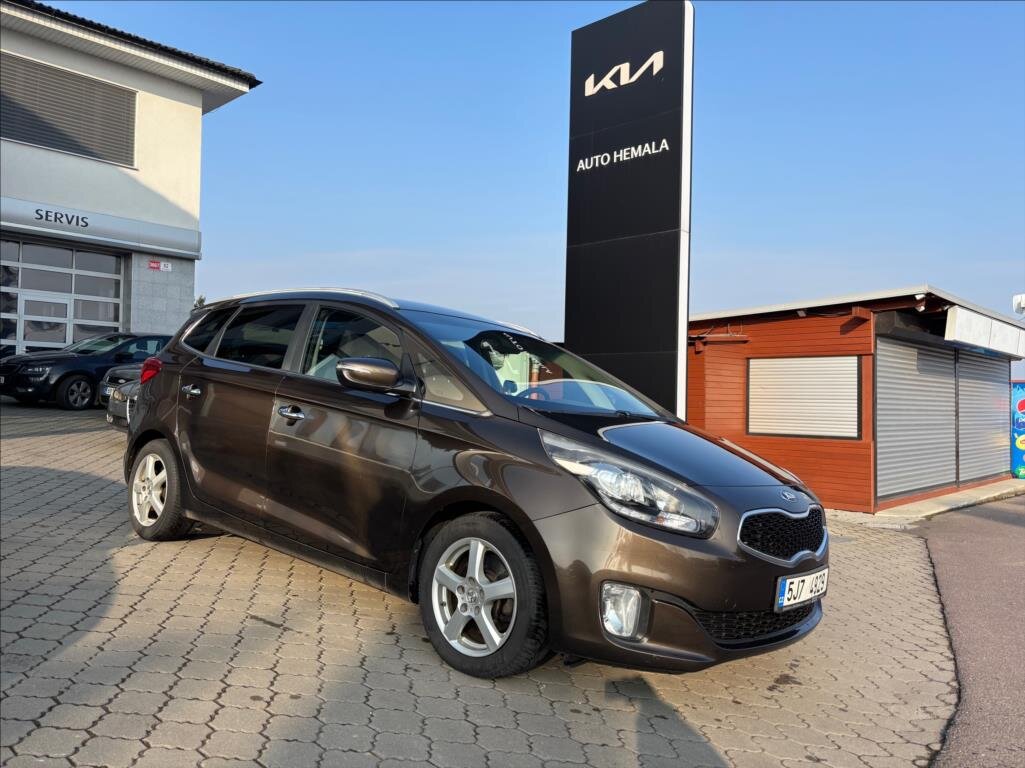 KIA Carens Kombi 1,7 l 104 kw