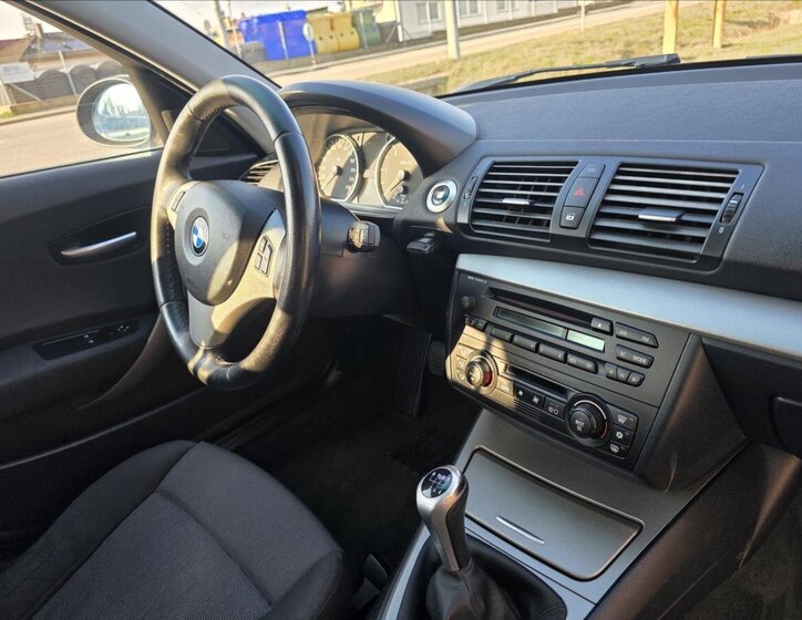 BMW Řada 1 Hatchback 2,0 l 90 kw