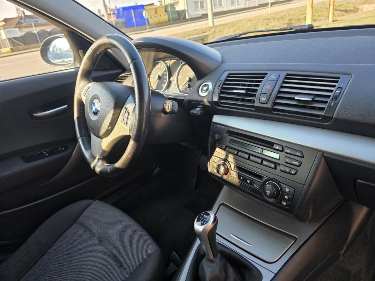 BMW Řada 1 Hatchback 2,0 l 90 kw