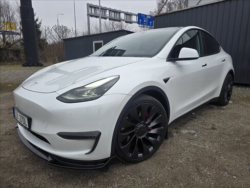 Tesla Model Y SUV 0,0 393 kw