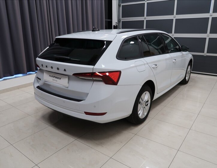 Škoda Octavia Kombi 2,0 l 85 kw