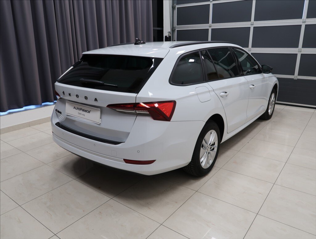 Škoda Octavia Kombi 2,0 l 85 kw
