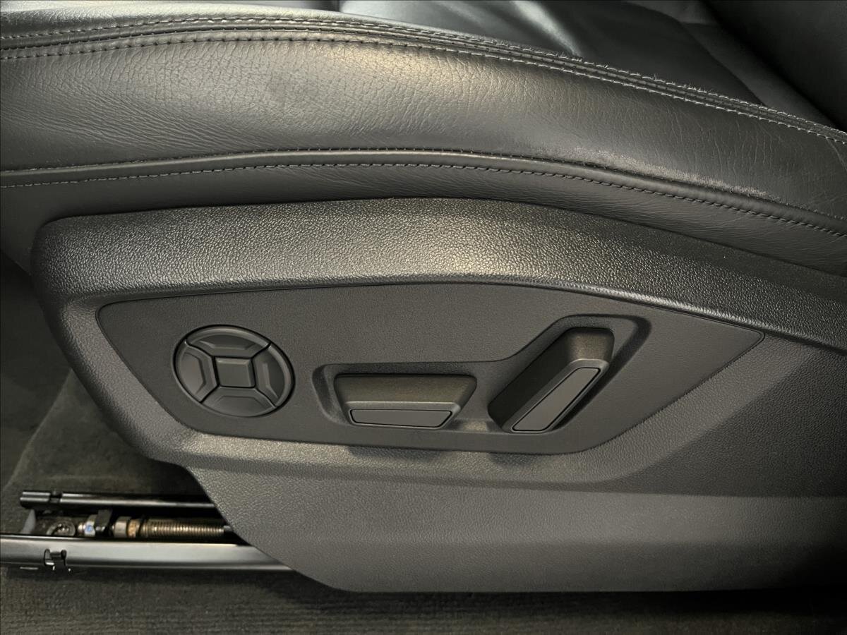 Audi Q8 SUV 3,0 l 250 kw