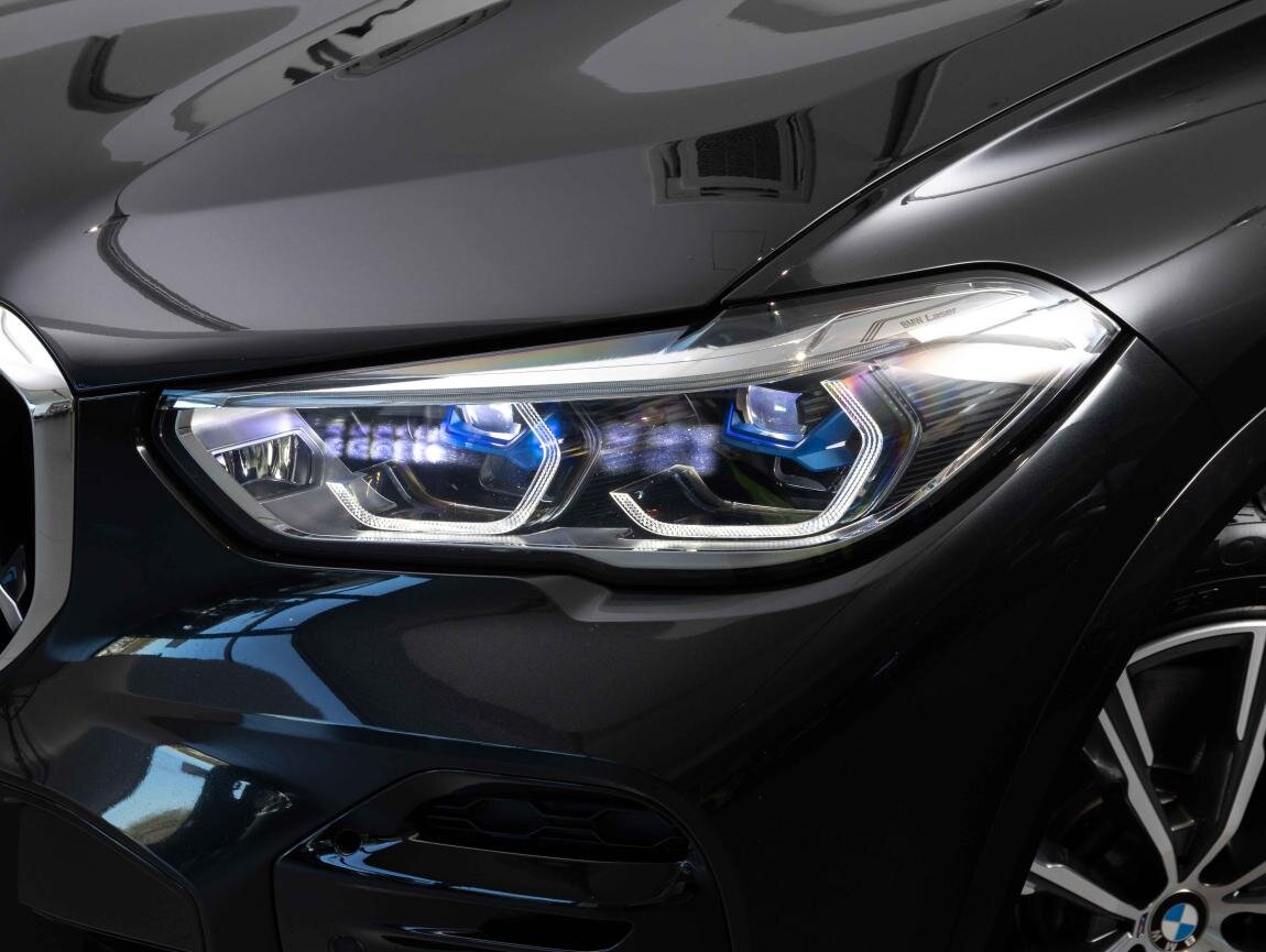 BMW X5 SUV / Terénní 3,0 l 250 kw