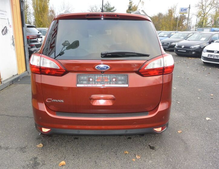 Ford Grand C-MAX 6